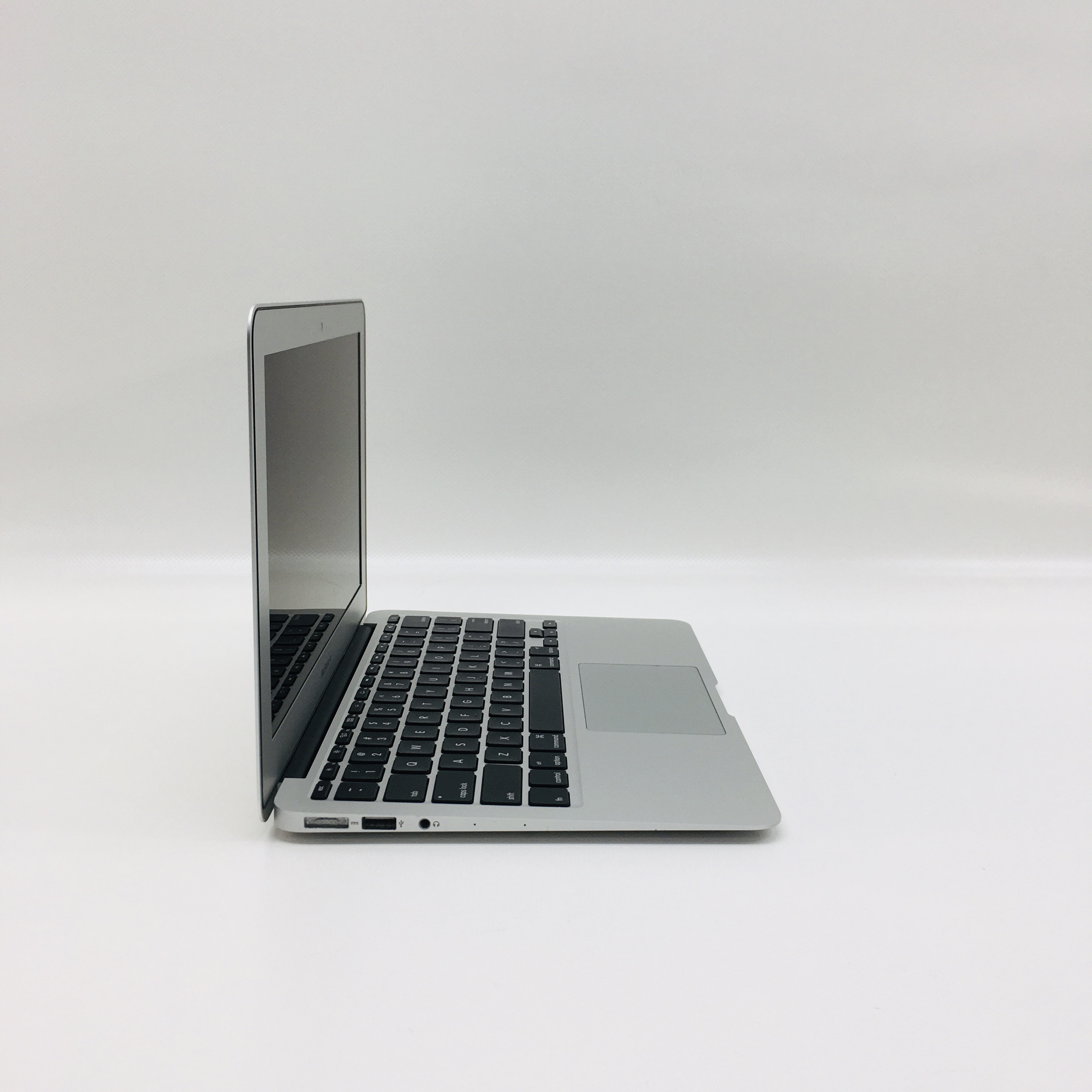 MacBook Air 11" Early 2015 (Intel Core i5 1.6 GHz 4 GB RAM 512 GB SSD), Intel Core i5 1.6 GHz, 4 GB RAM, 512 GB SSD, image 5